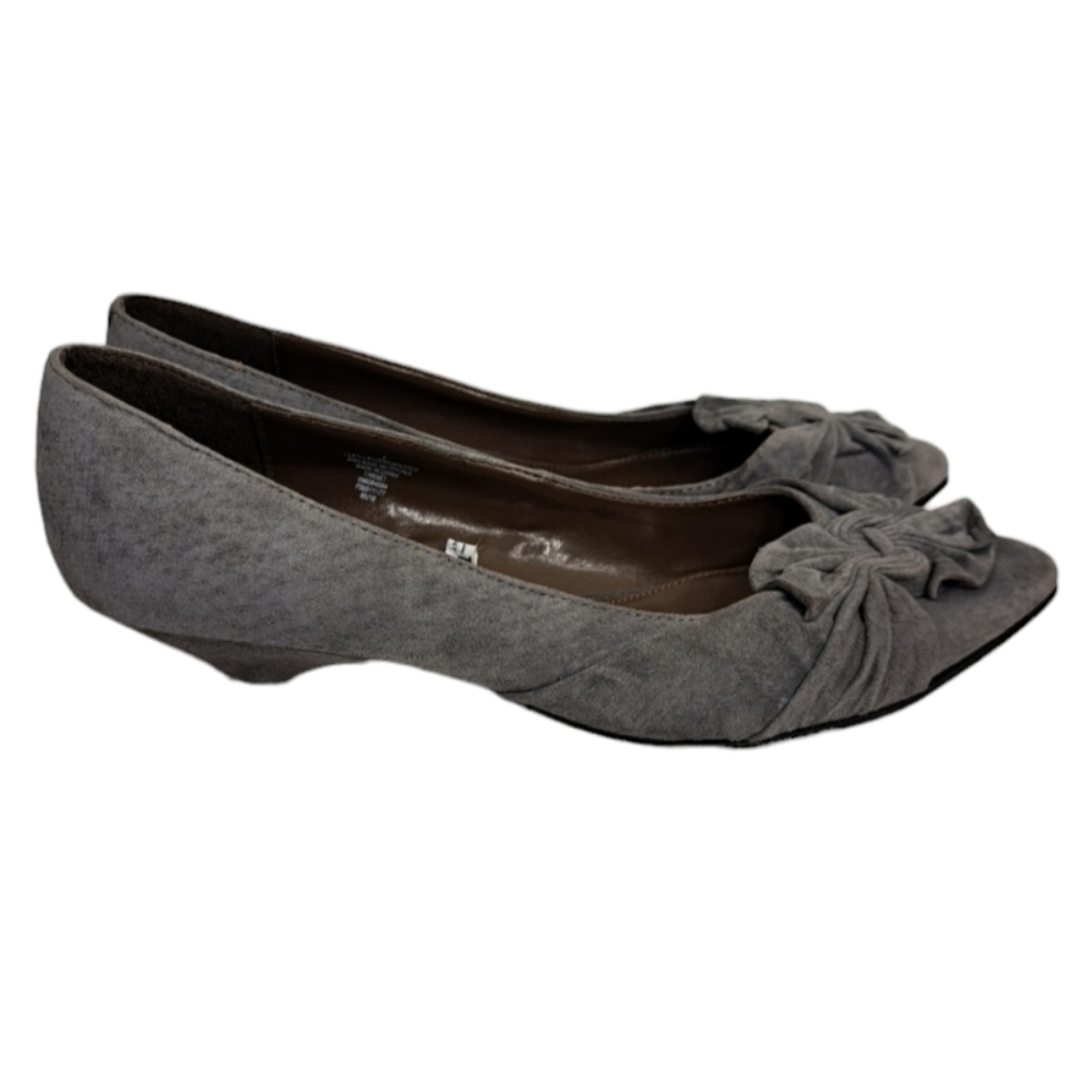 Vintage Mossimo Women's Suede Grey Shoes Size 9 - Picture 2 of 14
